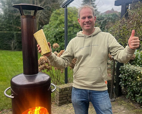 Golden Logs promotion winner